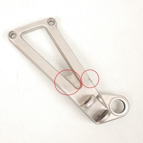 Platine repose pied - de,