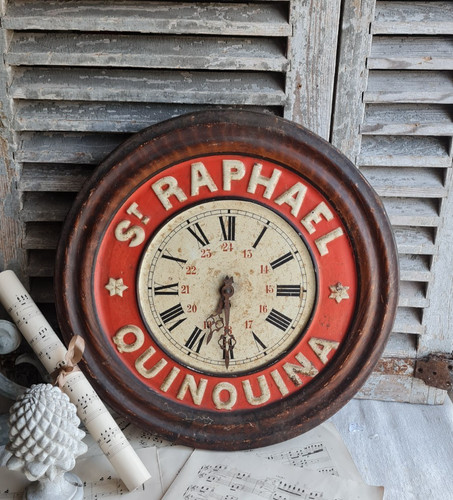 Ancienne pendule horloge - ancienne, en