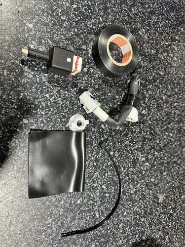Genuine nissan pixo stop - nissan, lamp