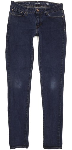 Levi demi curve - demi,