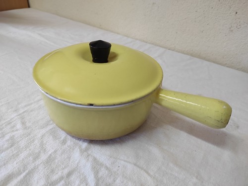 Ancienne casserole poêlon - casserole, en