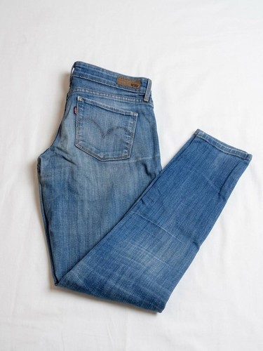 Levi demi curve - levi’s, mid