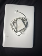 Apple MacBook 13.3" (250GB HDD, Intel Core 2 Duo, 2.26 GHz, 8GB RAM