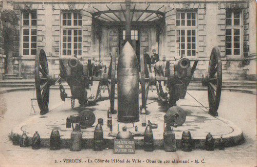 Carte postale verdun la cour - la,