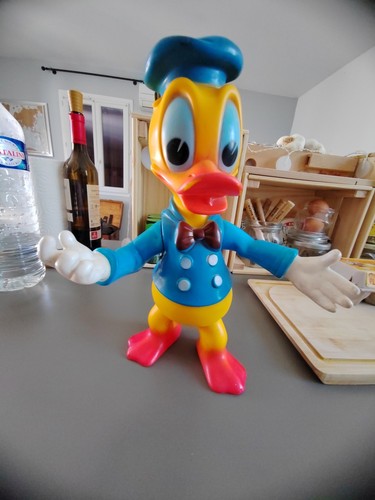 Donald walt disney productions - walt,