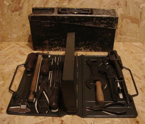 Caisse pour outils - , d'armurier
