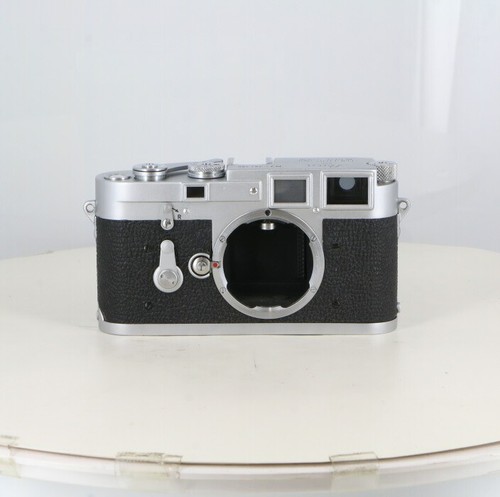 Leica double stroke - leica,