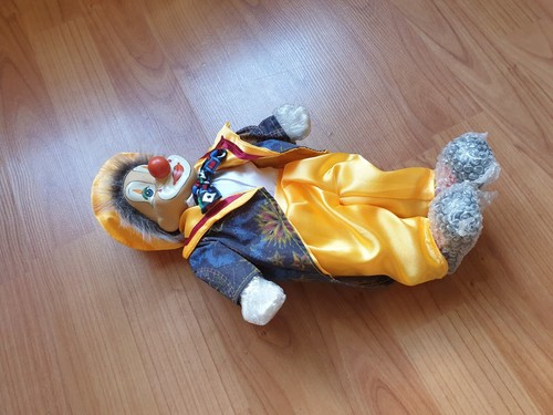 Poupée clown porcelaine - poupée, en