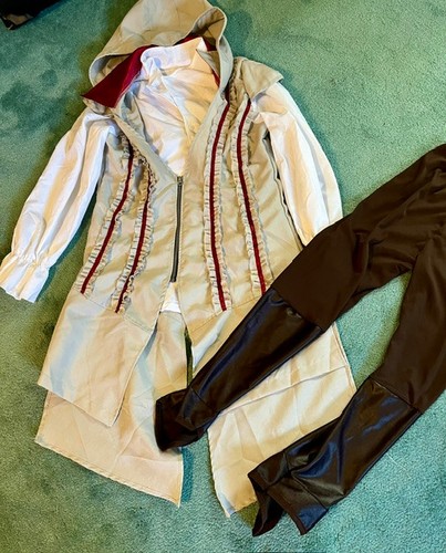 Assassin creed enzio costume - assassin's,