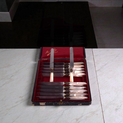 Coffret couteaux anciens - coffret,