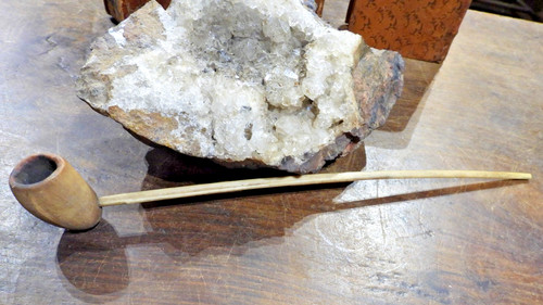 Pipe oeuf terre cuite avec - en,