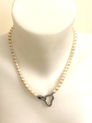 Collier perles avec un - perles,