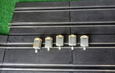5 moteurs pour voitures de circuit électrique 1/43 ARTIN/JOUEF BY ARTIN et +