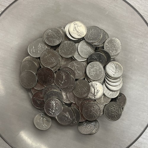 Lot 100 pièces - de,