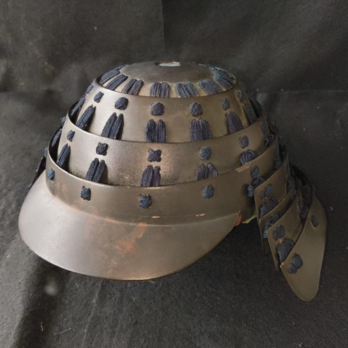 Casque japonais fer samurai - en,