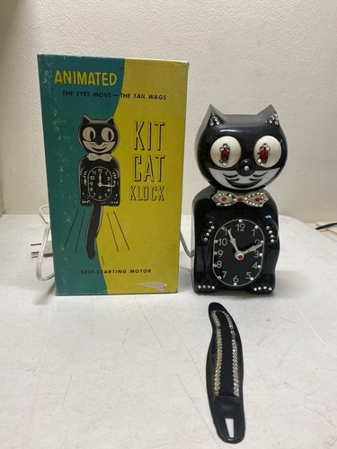 Vintage kit kat clock - with, box