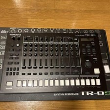 Roland TR-8S Rhythm Performer