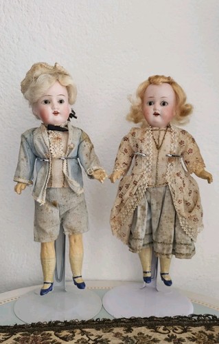 Splendides poupées anciennes - poupées,