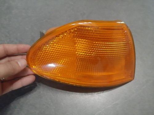 Clignotant avant droit opel - avant,