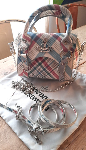 Vivienne westwood sac - vivienne, westwood🩵❤️sac