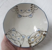 Maneki Neko Art Pottery Cat Cereal Oatmeal Rice Bowl-3 Cats-Japan-5 1/2in.-EXC!