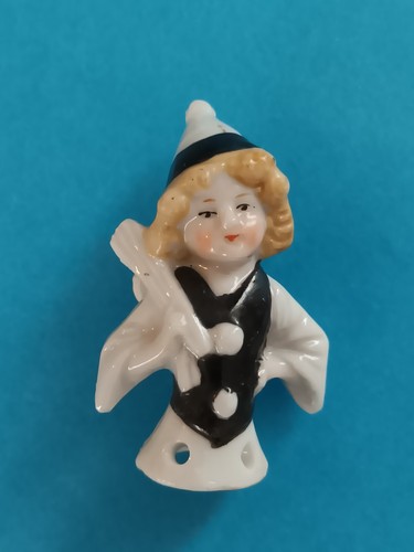 Demi figurine half - half, doll