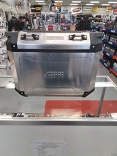Givi Trekker Outback side case (NO KEYS)