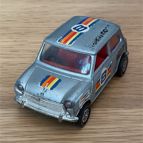 Corgi voiture miniature