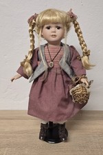 Poupée d'artiste porcelaine