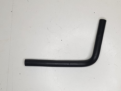 Tube reniflard moteur - de,