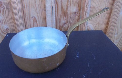 Ancienne sauteuse cuivre - en,