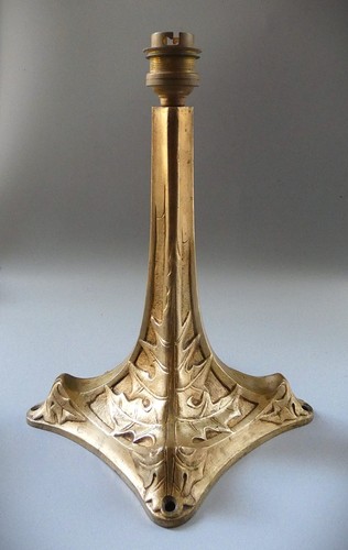 Pied lampe bronze - bronze, art