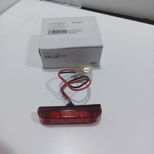 Feu arrière rouge position