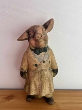 Ancienne statuette de boucherie cochon en platre vintage Made In France