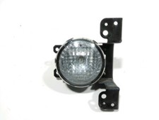 ANTIBROUILLARD AVANT DROIT