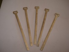 5 anciens colliers pour cadre