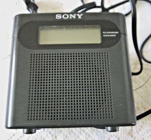 Radio réveil sony digicube - ,