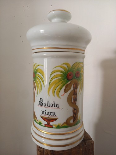 Pot pharmacie ballota nigra - pharmacie,