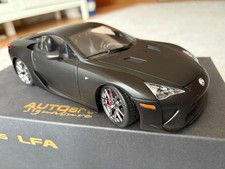 AUTOart Lexus LFA diecast car échelle 1/18