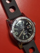 Belle montre de plongée homme