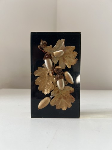 Inclusion plexiglass feuilles