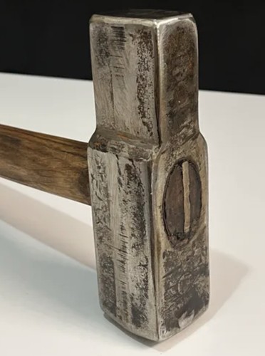 Outil ancien masse marteau