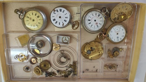 Lot pièces montre - lot,