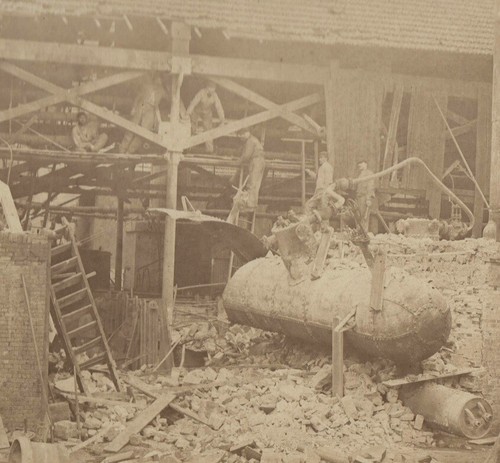 C1865 anonyme accident - accident, usine