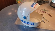 TRES RARE OBJETS PASTIS 51 CASQUE MOTO EN PLEXIGLAS glaçons ou sucre 19X15X14 CM
