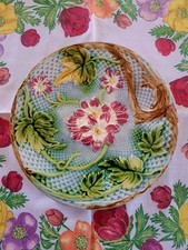 Assiette en Barbotine ONNAING