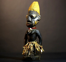 Statue africaine Yaka femme