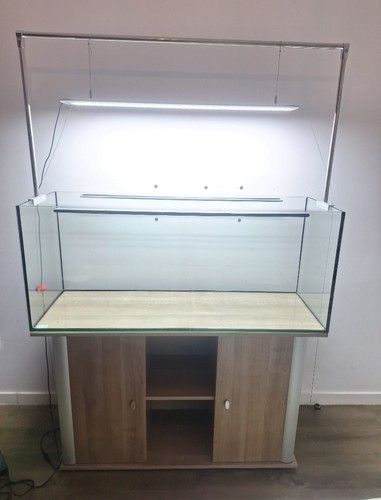 Aquarium 200 complet avec - l,