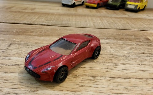 Aston martin one - , 77