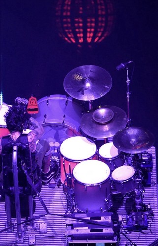 Tommy lee personally owned - lee,